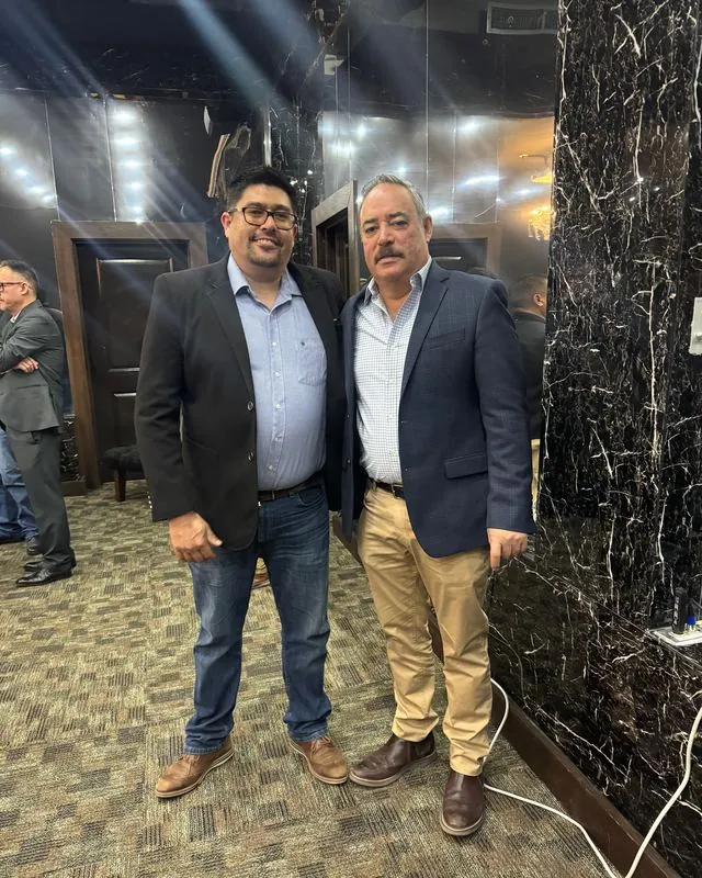 Con Lalo Ramírez, de RAMSA